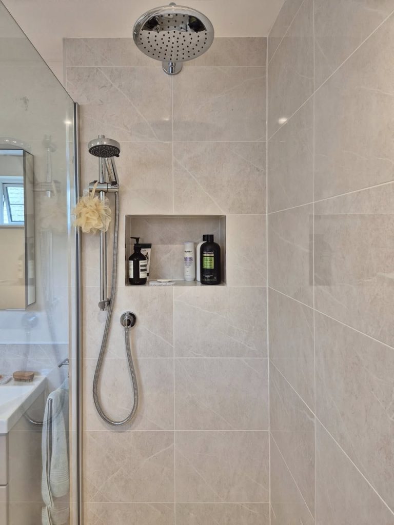 Hilary and Andrew's bathroom